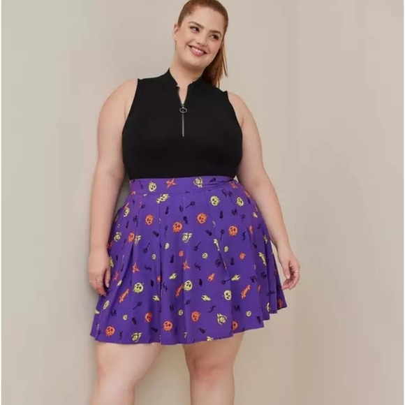 torrid Dresses & Skirts - Torrid 1x Disney Villains Halloween Mini Skater Skirt - Challis Purple